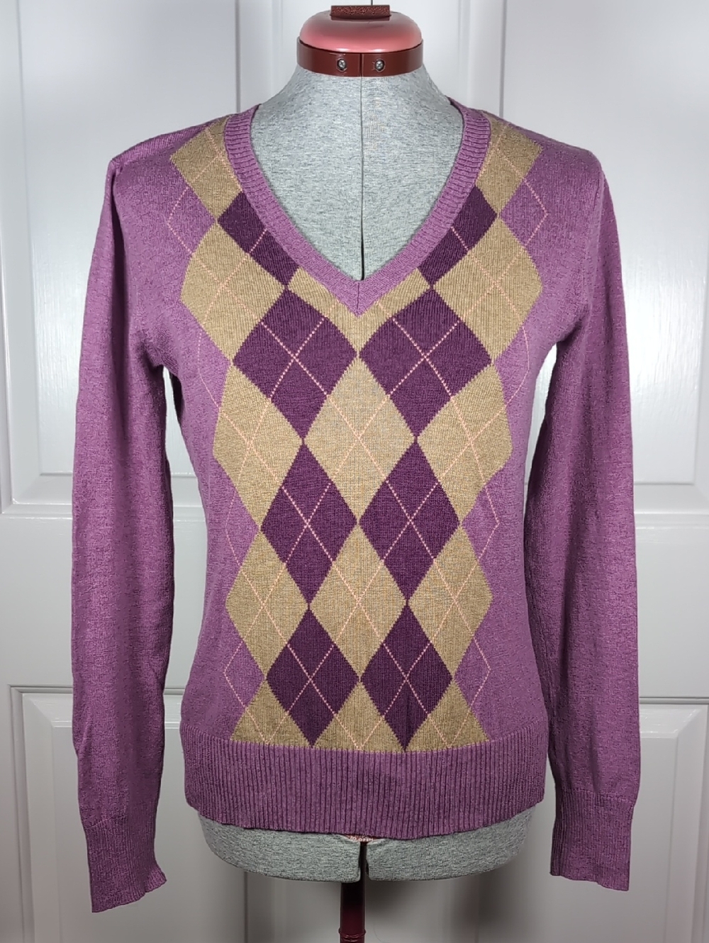 Merona Women's Argyle V-Neck Sweater Purple Plum Pattern Pullover Size Small